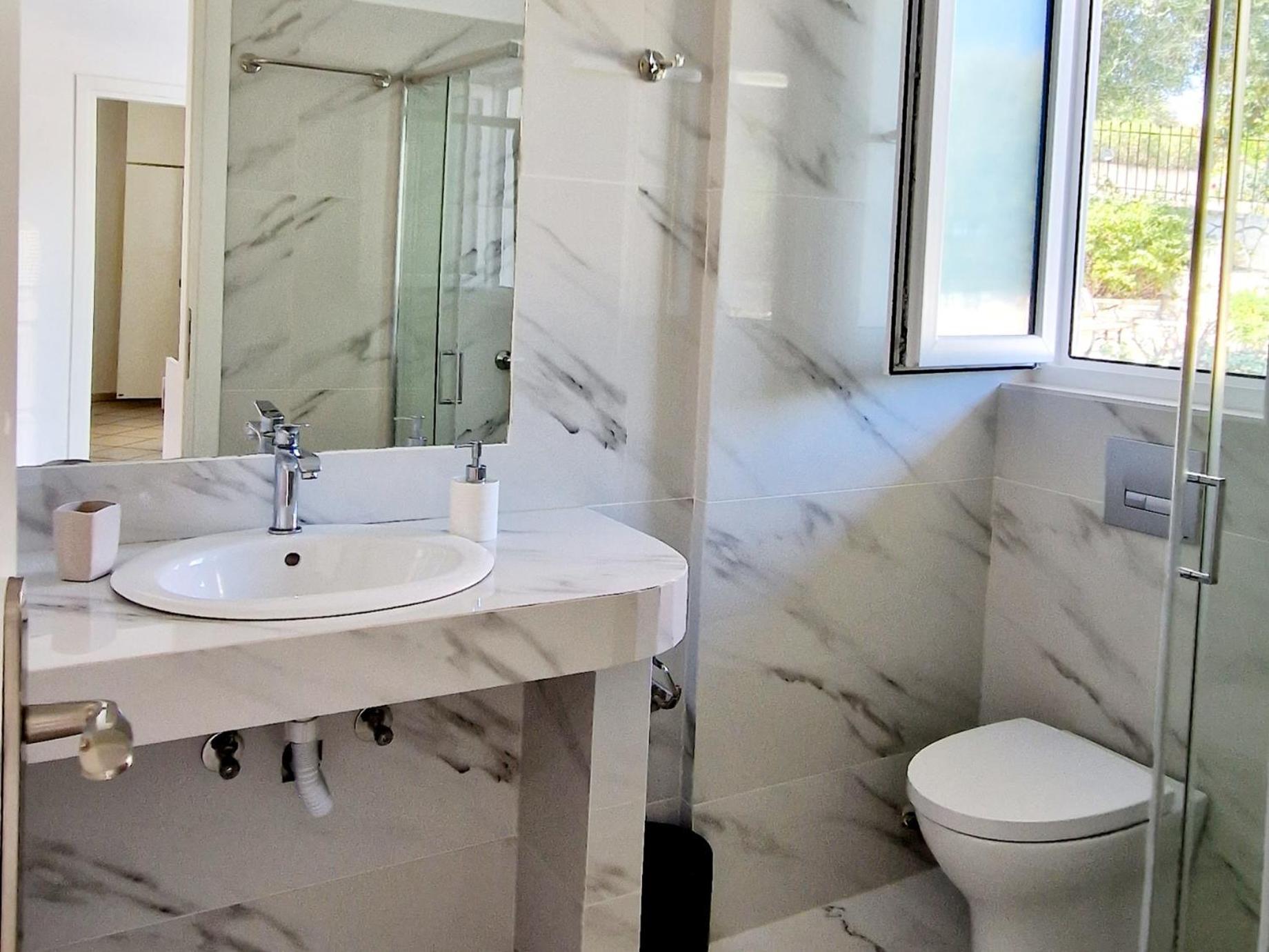 Panorama Apartments Fiscardo Фіскардо Екстер'єр фото